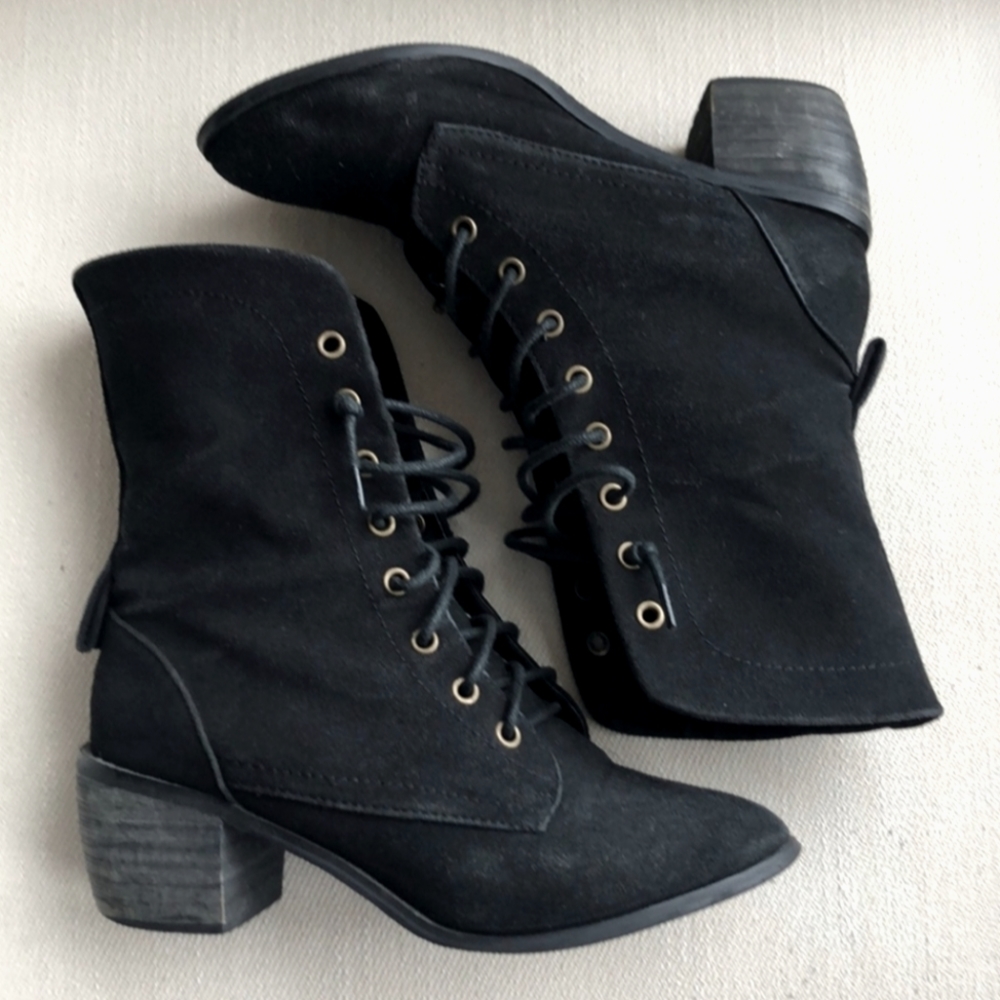 Moving Sale! Madden Girl Black Booties, Suade Leather, Size 7.5